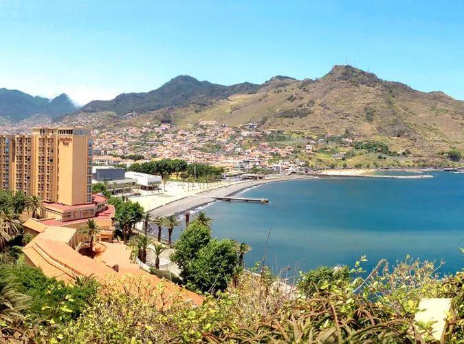 Dom Pedro Madeira Ocean Beach