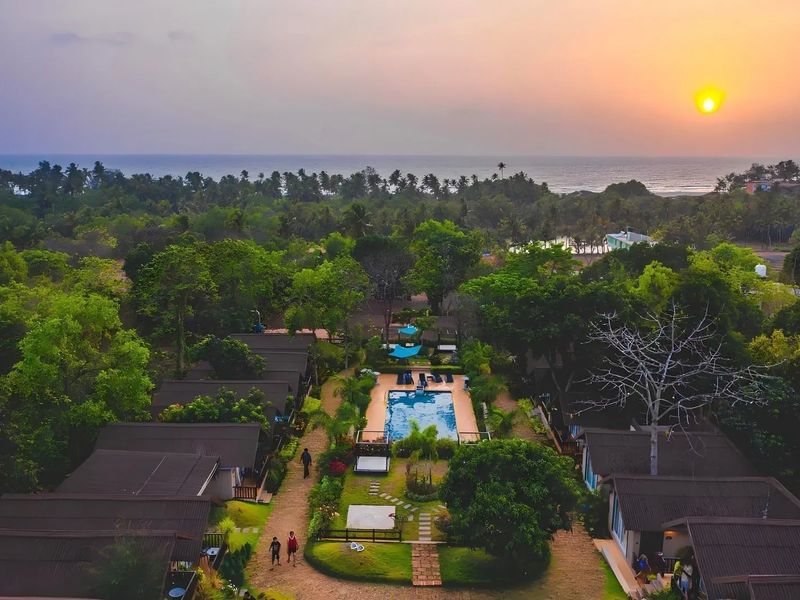 Stone Wood Resorts & Spa Mandrem