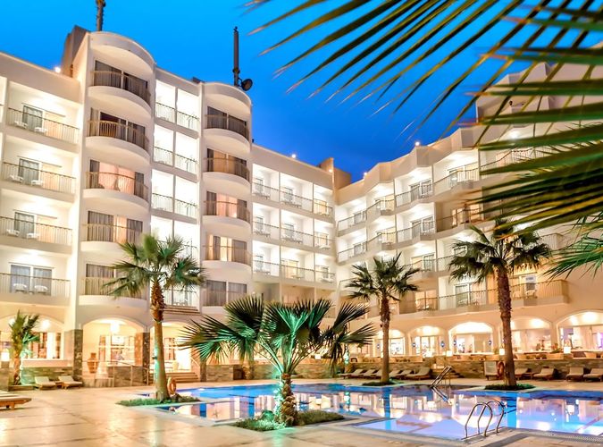 Royal Star Beach Resort (ex Three Corners)