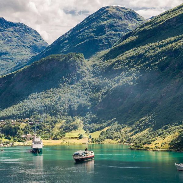 Rejs po norweskich fiordach - Plenery Skandynawii