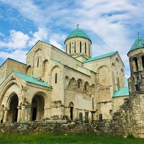 Mozaika Gruzji - Morze, Góry, Wino