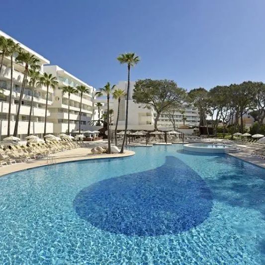 Iberostar Waves Cristina