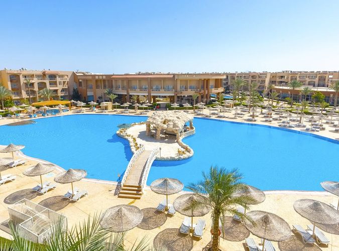 Parrotel Lagoon Resort