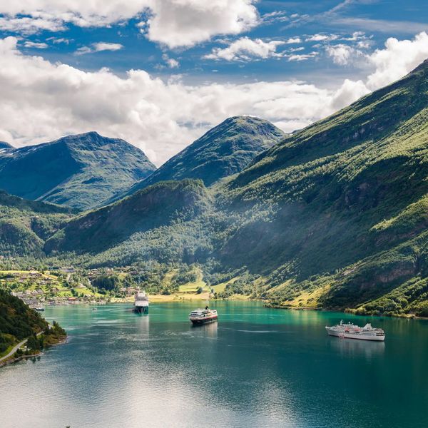 Rejs po norweskich fiordach - Plenery Skandynawii