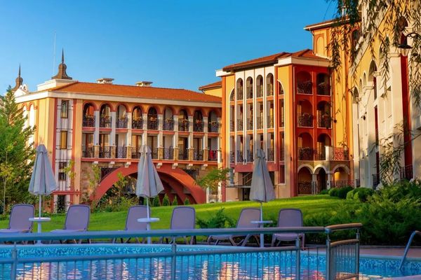 Festa Via Pontica Resort