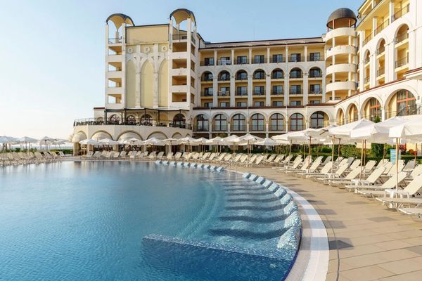 Alua Helios Bay (ex Riu Helios Bay)