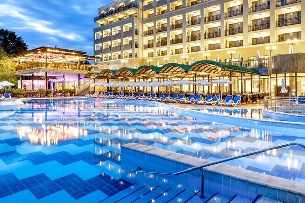 Sol Nessebar Bay & Mare