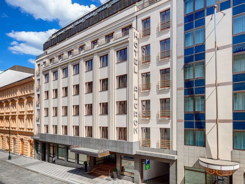 Almanac X Alcron (ex. Radisson Blu Alcron)