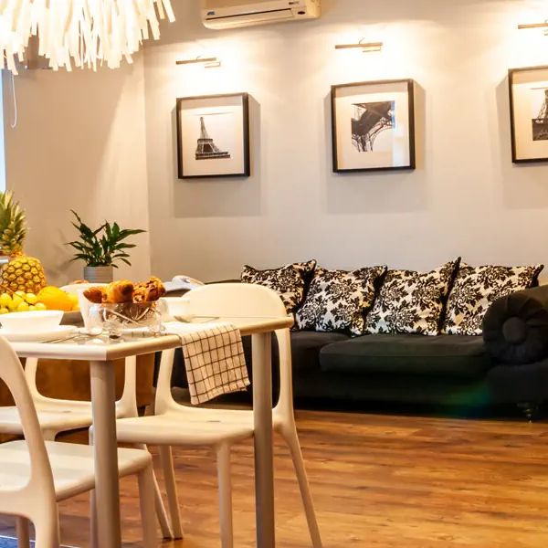 Home & Travel Ap (Łódź) — Łódź, Polska