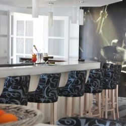 Aluma Skylark ex Brown Lighthouse Athens