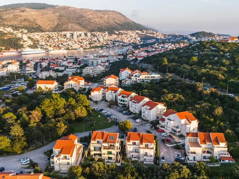 Pervanovo Apartments