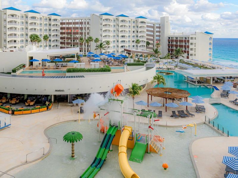 Royal Uno Resort & Spa