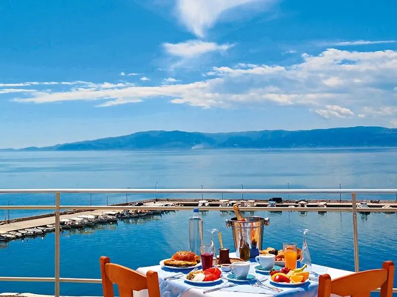 Porto Evia Boutique
