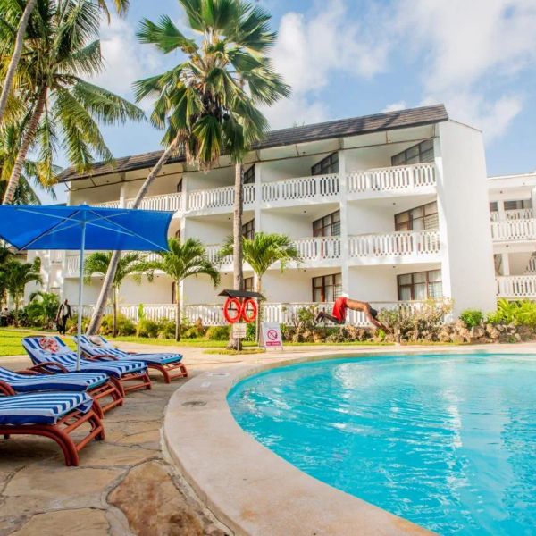 Travellers Beach — Mombasa, Kenia