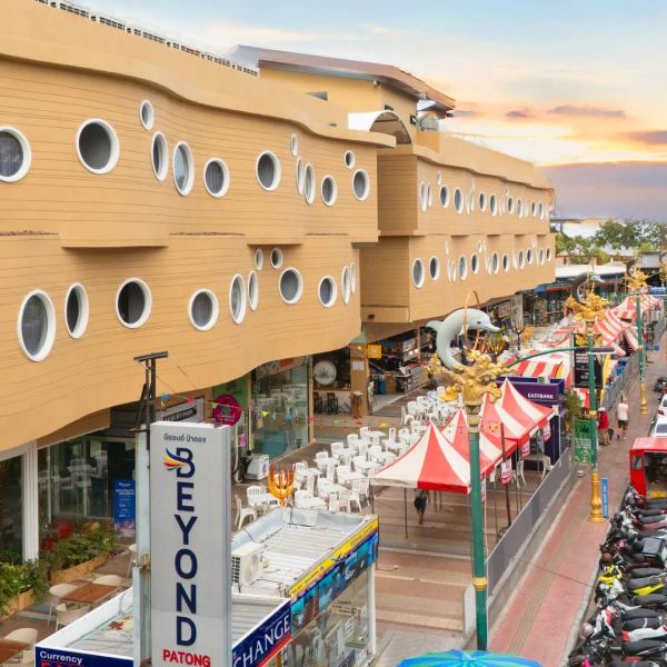 Hotel Beyond Patong w Tajlandia (Phuket) - oferta last minute