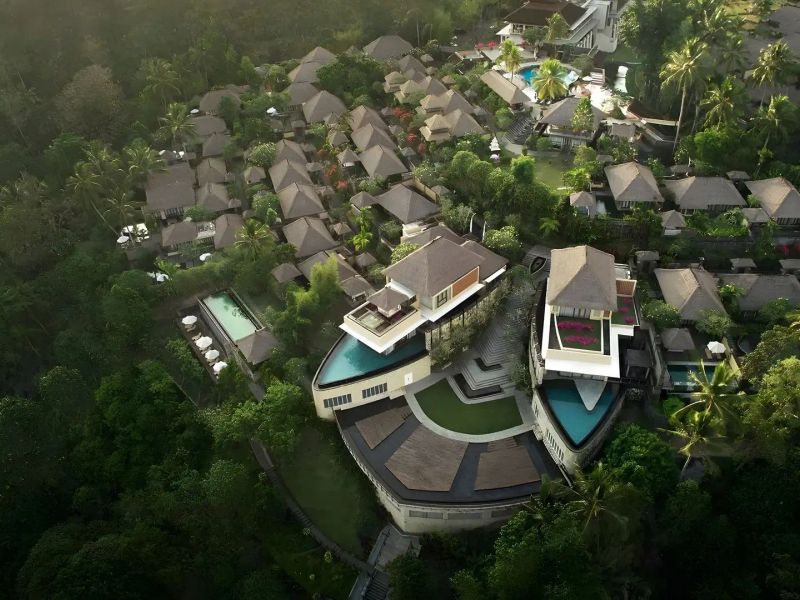 Kamandalu Resort