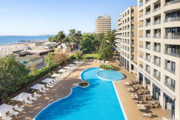 IM Dreamer ex Four Points by Sheraton