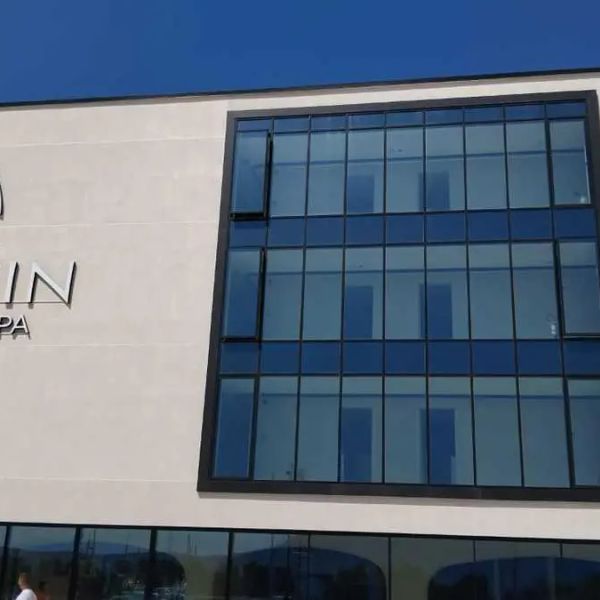 Safin & Spa — Orikum, Albania
