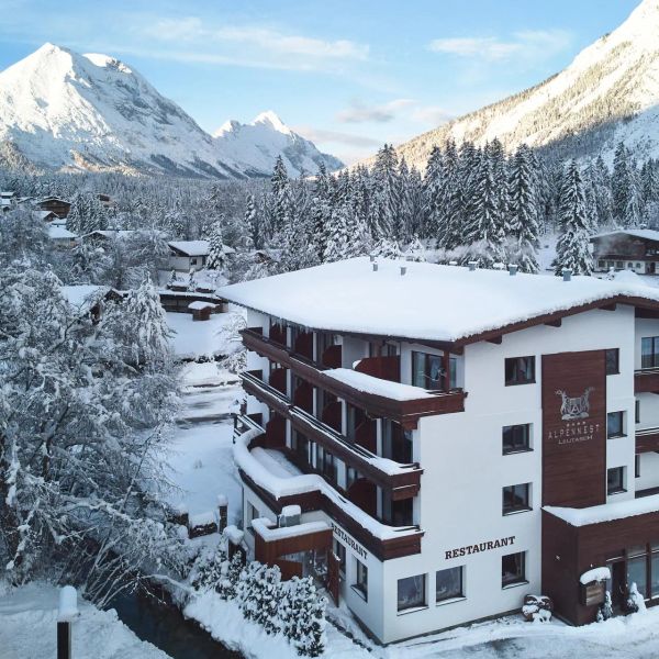 Alpennest — Leutasch, Austria