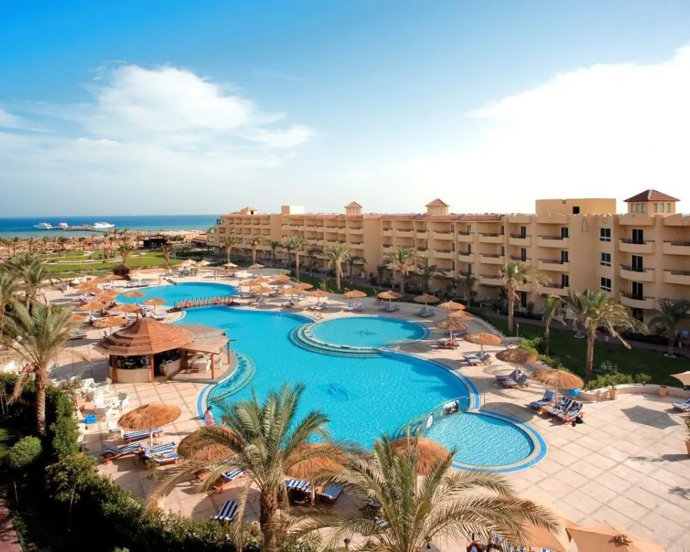 Amwaj Beach Club Resort (ex. Pickalbatros Beach Club)