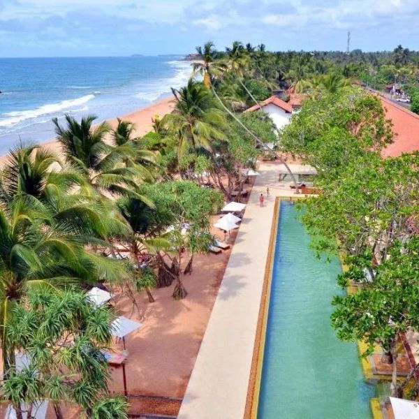 Pandanus Beach Resort and Spa (ex Emerald Bay) — Induruwa, Sri Lanka