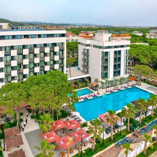 Royal G Max (Royal G2) — Golem, Albania