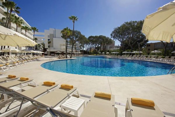 Iberostar Waves Cristina