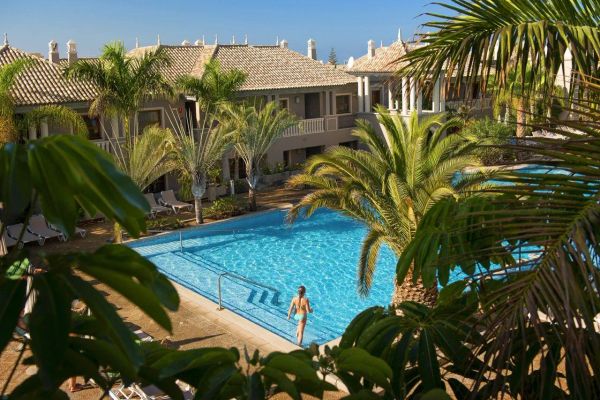Marylanza Aparthotel