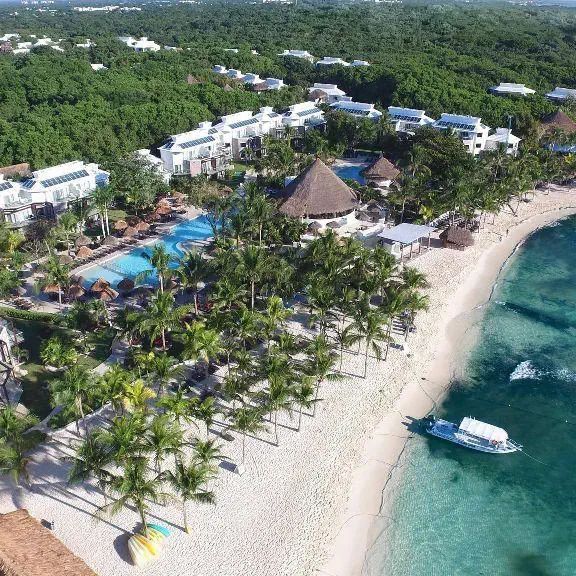 Sandos Caracol Nature Resort