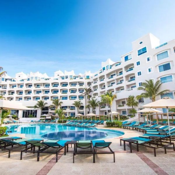 Sunscape Cancun Resort & Spa