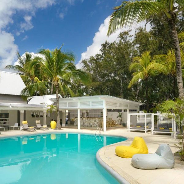 Tropical Attitude