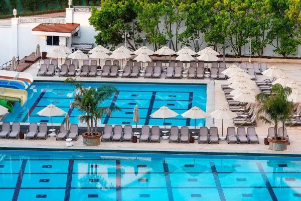 Side Premium by OZ Hotels
