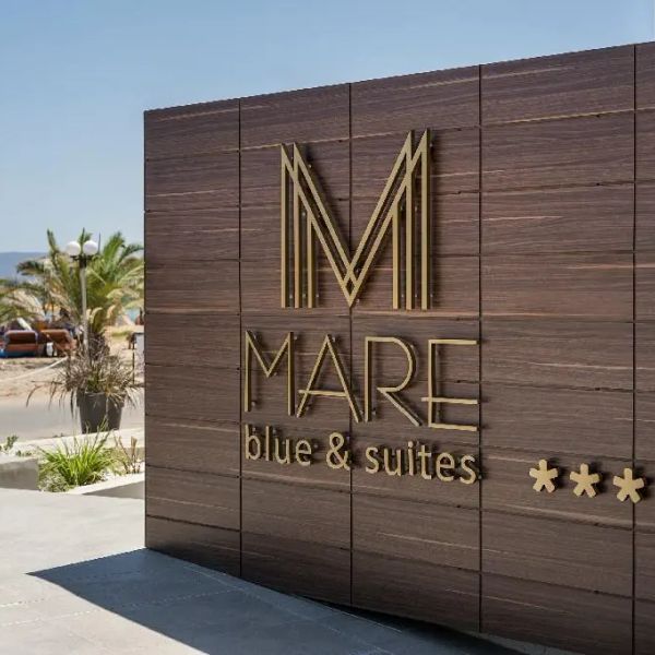 Mare Blue & Suites
