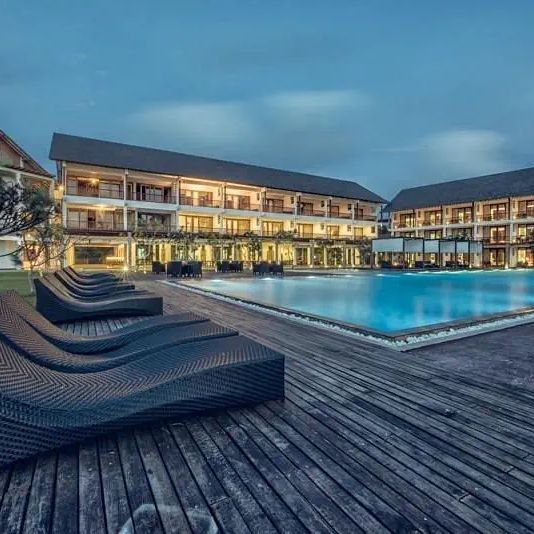 Suriya Luxury Resort
