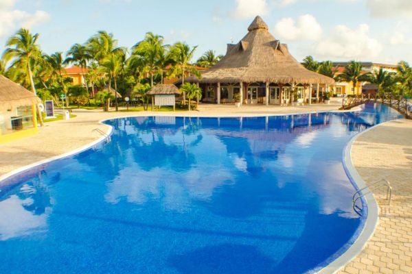 Ocean Maya Royale