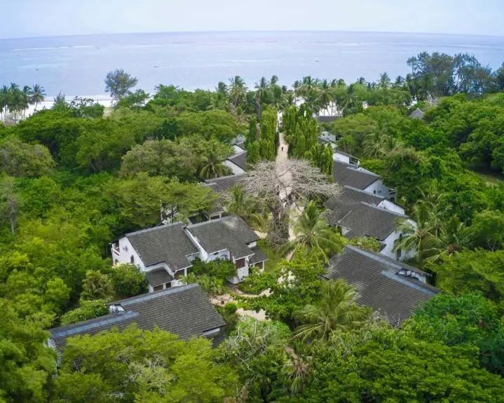 Pinewood Beach Resort & SPA