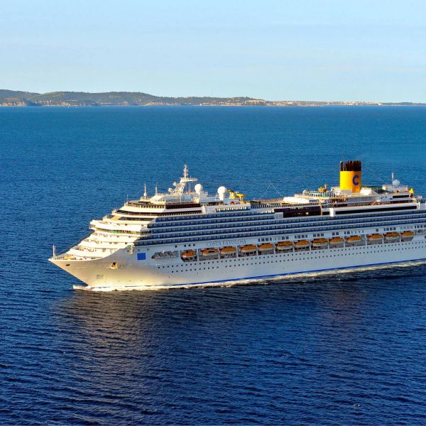 Costa Cruises / Rejs wzdłuż wybrzeży Islandii i Szkocji - Reykjavik