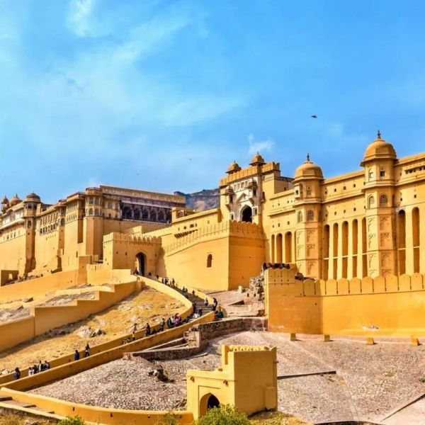 Indie /Rajasthan + Mumbai/