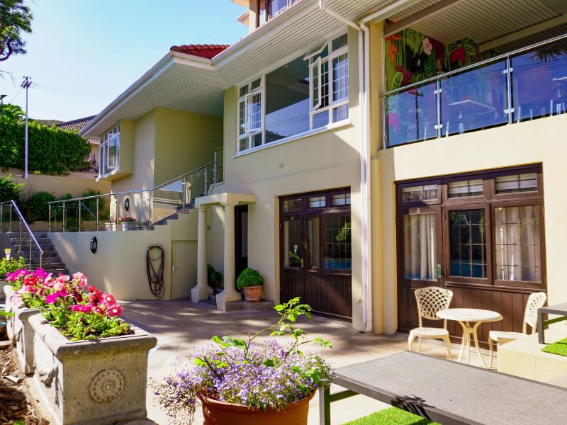 Sundown Manor Guesthouse