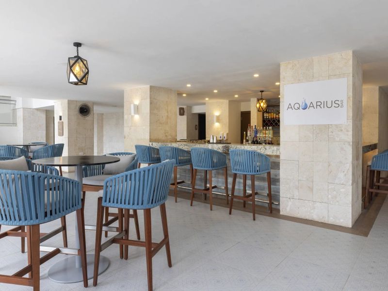 Hideaway at Royalton Blue