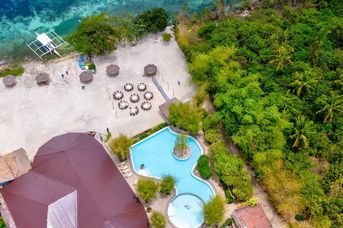 Bluewater Panglao Beach Resort