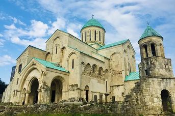 Mozaika Gruzji - Morze, Góry, Wino