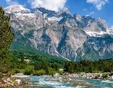 Dzika strona Bałkanów - Premium