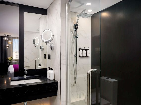 Pullman Melbourne City Centre 5*