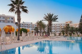 Louis Phaethon Beach