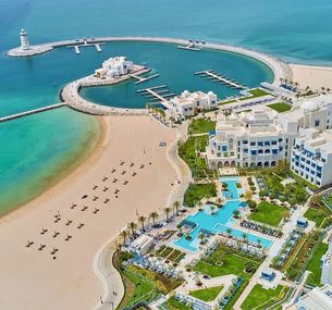 zdjęcie oferty Hilton Salwa Beach Resort