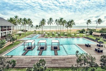 Suriya Luxury Resort