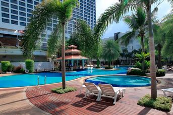 Cholchan Pattaya Resort