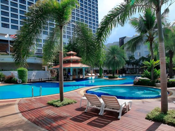 Cholchan Pattaya Resort