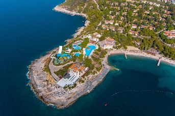 Pine Bay Holiday Resort